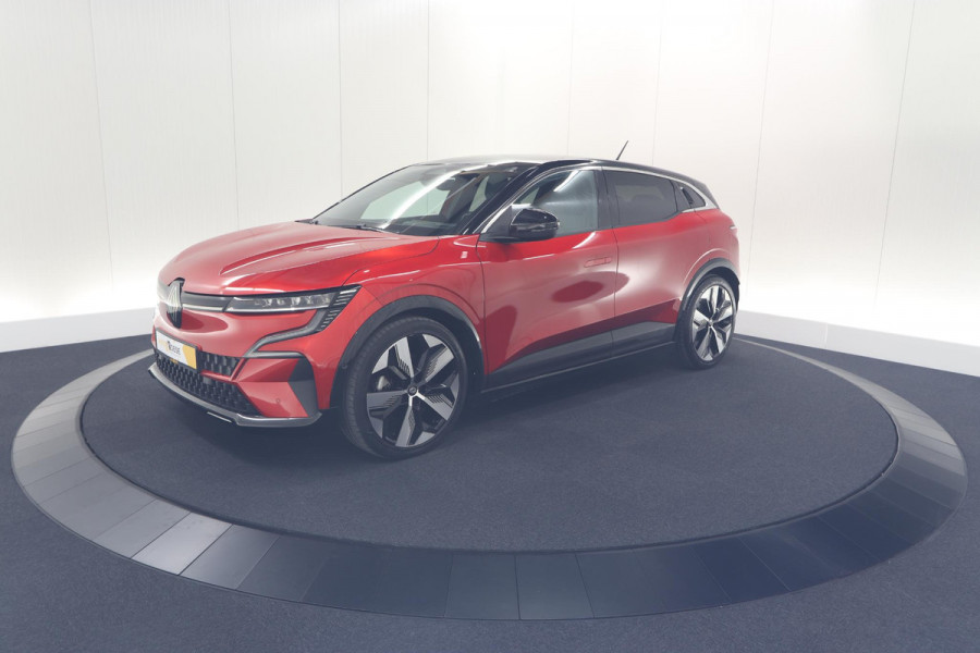 Renault Mégane E-Tech EV60 Optimum Charge Techno | Trekhaak | Harman/Kardon | Camera | Adaptieve Cruise Control | Pack Winter | SOH = 92,5%