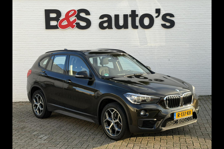 BMW X1 SDrive18i Automaat Clima Cruise Navi Pdc V+A Stoelverwarming Elek. A-klep