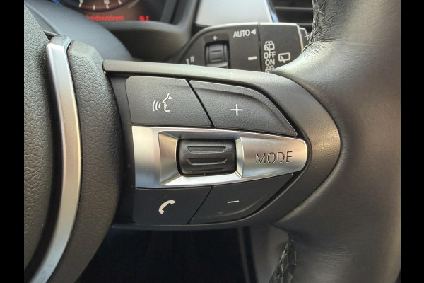 BMW X1 SDrive18i Automaat Clima Cruise Navi Pdc V+A Stoelverwarming Elek. A-klep