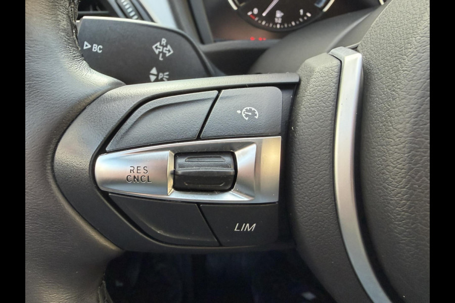 BMW X1 SDrive18i Automaat Clima Cruise Navi Pdc V+A Stoelverwarming Elek. A-klep