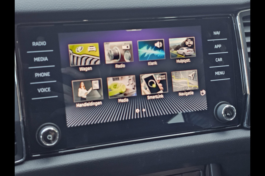 Škoda Kodiaq 1.5 TSI Business Edition | Automaat | LED | ACC | Kessy | Canton | Camera | Stuur & stoelverwarming | Smartlink Wireless | Elek. achterklep |