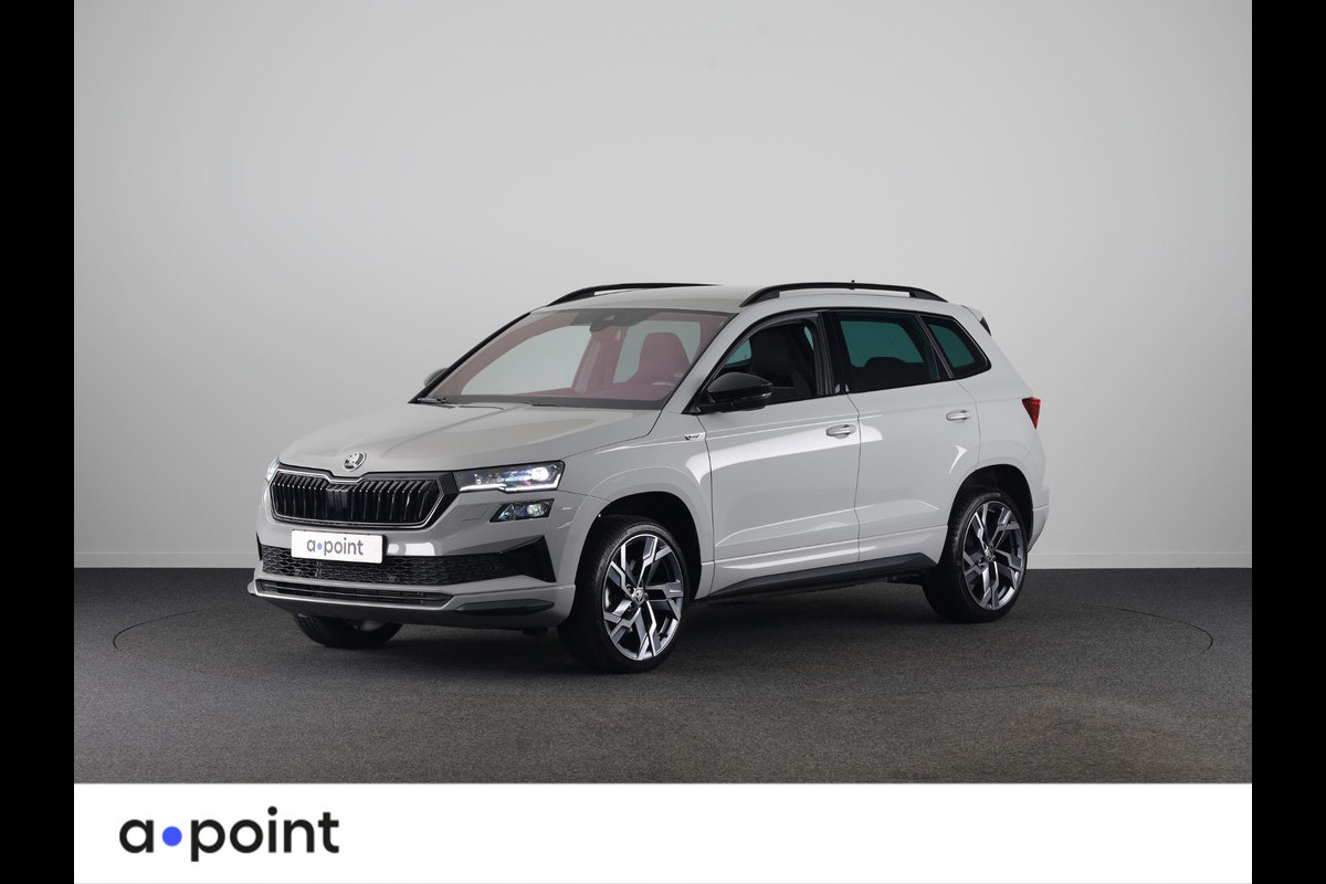 Škoda Karoq 1.5 TSI ACT Sportline Business 150pk | Wegklapbare trekhaak | Navigatie via APP | Verlengde garantie | Verwambare stoelen voor en achter