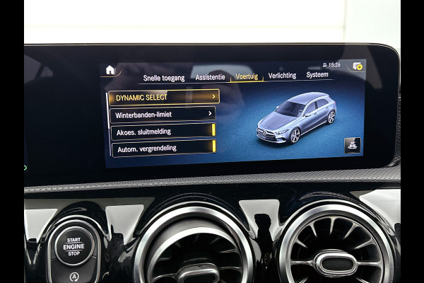 Mercedes-Benz A-Klasse 160 Business Solution Luxury Ledkoplampen | MBUX augmented reality voor navigatie | Sfeerverlichting | Stoelverwarming voor | Achteruitrijcamera. Inclusief 24 maanden Mercedes-Benz Certified garantie voor Europa.
