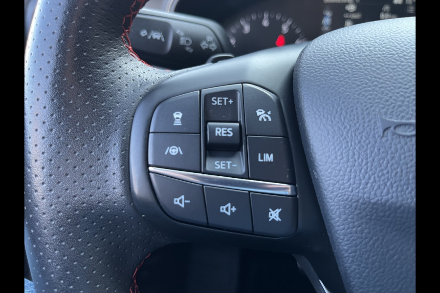 Ford Focus 150pk EcoB. ST L. Bns *NIEUW GELEVERD/DEALERONDERHOUDEN*