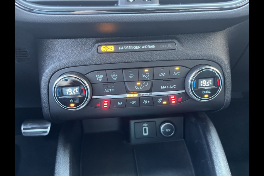 Ford Focus 150pk EcoB. ST L. Bns *NIEUW GELEVERD/DEALERONDERHOUDEN*