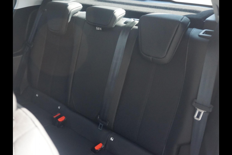 Opel Corsa 1.2 Elegance