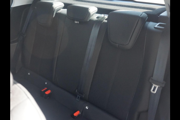 Opel Corsa 1.2 Elegance