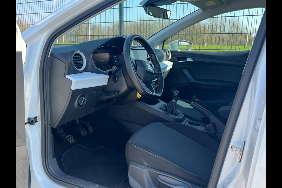 Seat Ibiza 1.0 EcoTSI Style Business Connect | Stoelverwarming | Carplay | Digitaal Dashboard