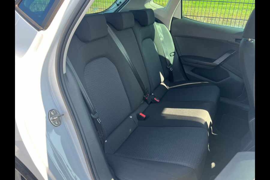 Seat Ibiza 1.0 EcoTSI Style Business Connect | Stoelverwarming | Carplay | Digitaal Dashboard