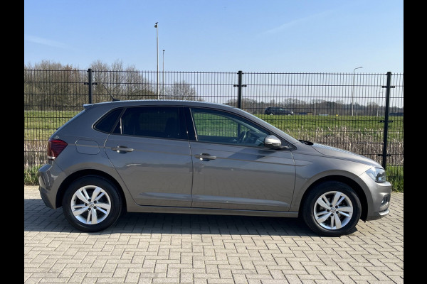 Volkswagen Polo 1.0 TSI Comfortline | PDC | Carplay | Navi |
