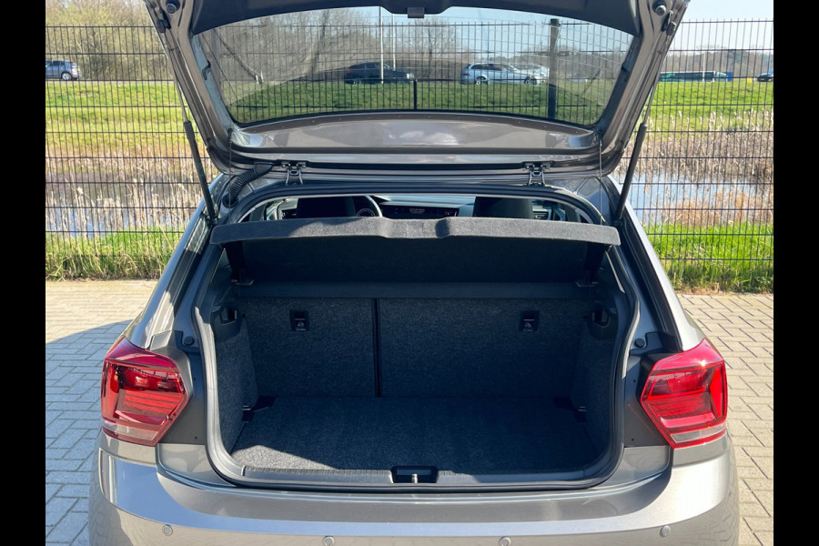 Volkswagen Polo 1.0 TSI Comfortline | PDC | Carplay | Navi |