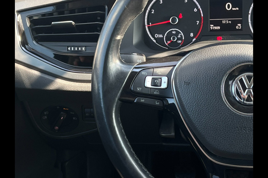 Volkswagen Polo 1.0 TSI Comfortline | PDC | Carplay | Navi |