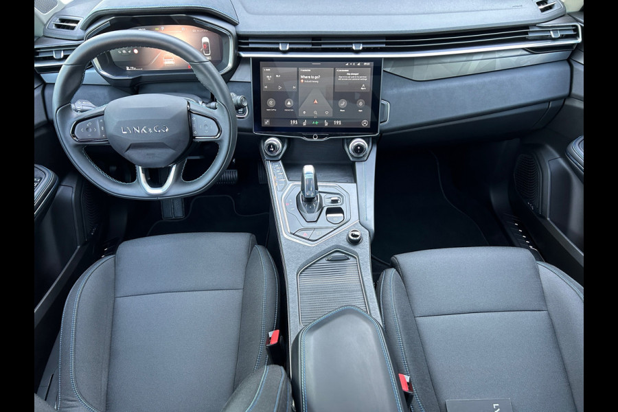 Lynk & Co 01 1.5 Plug in Hybride NL-Auto Dealer Onderhouden Rijklaarprijs!