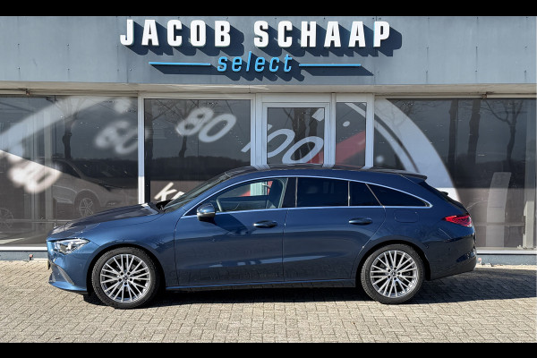 Mercedes-Benz CLA-Klasse Shooting Brake 180 Business Solution Luxury Automaat / Leder / PDC v+a / Navigatie / Keyless / Led