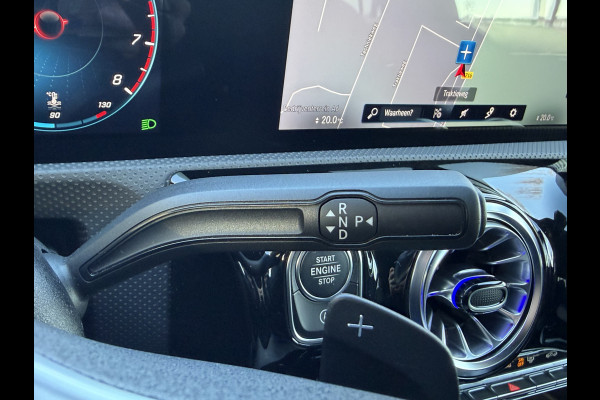 Mercedes-Benz CLA-Klasse Shooting Brake 180 Business Solution Luxury Automaat / Leder / PDC v+a / Navigatie / Keyless / Led