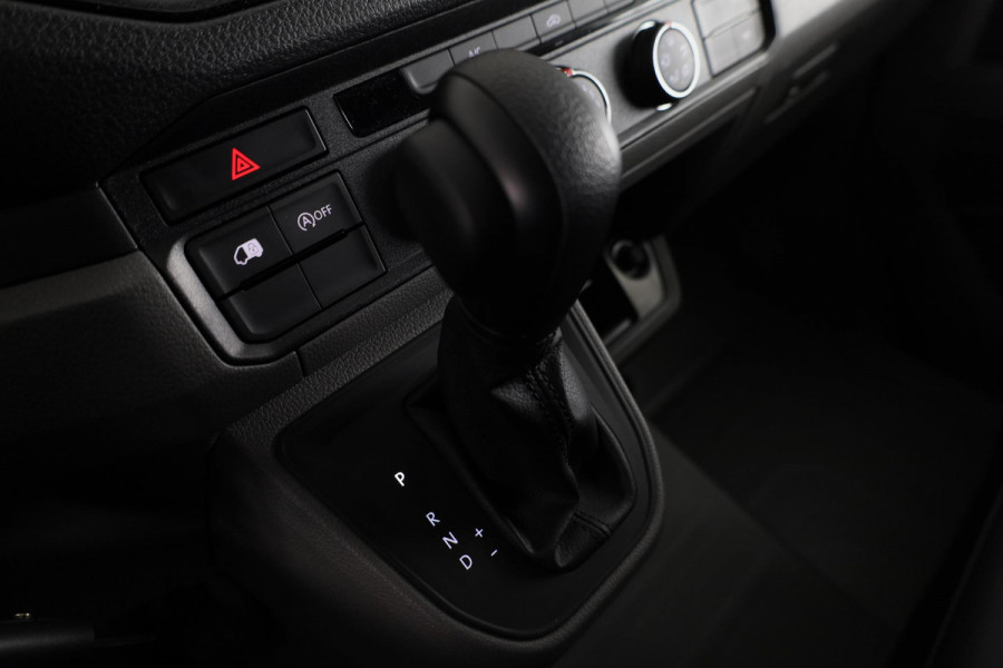 Volkswagen Crafter Trendline L3 Bestelwagen (2) GP 2.0 TDI EU6 103 k Volkswagen Bedrijfswagens Crafter Trendline L3H3  2.0 TDI EU6 140 pk GVW 3.5T Automaat! VOORRAAD!!