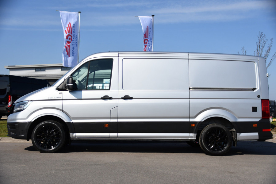 MAN TGE 35 2.0 L3H2 PB Edition Cruise, Camera, Carplay, LED, 177pk, Automaat, Sensoren, 2 x Schuifdeur, Stoelverwarming, Uniek!