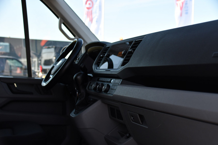 MAN TGE 35 2.0 L3H2 PB Edition Cruise, Camera, Carplay, LED, 177pk, Automaat, Sensoren, 2 x Schuifdeur, Stoelverwarming, Uniek!