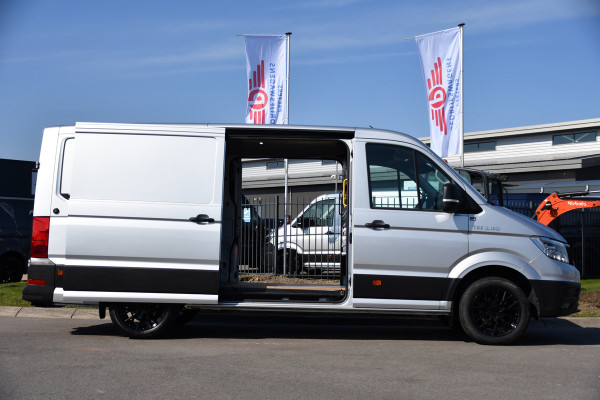 MAN TGE 35 2.0 L3H2 PB Edition Cruise, Camera, Carplay, LED, 177pk, Automaat, Sensoren, 2 x Schuifdeur, Stoelverwarming, Uniek!