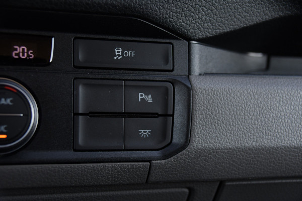 MAN TGE 35 2.0 L3H2 PB Edition Cruise, Camera, Carplay, LED, 177pk, Automaat, Sensoren, 2 x Schuifdeur, Stoelverwarming, Uniek!