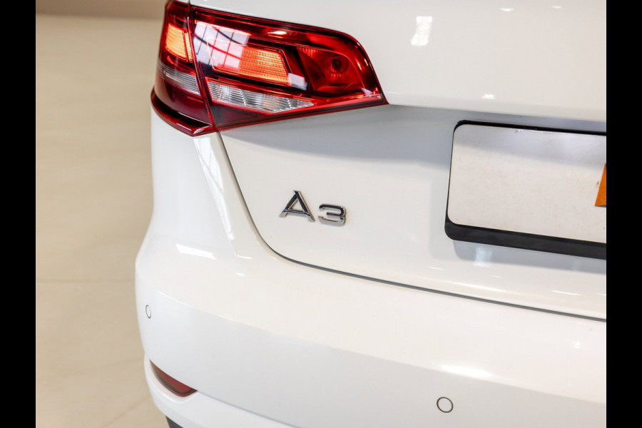 Audi A3 Sportback 1.0 TFSI / 116pk / Airco / Cruise control /