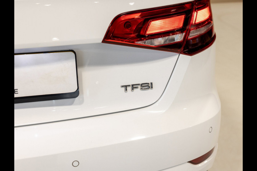 Audi A3 Sportback 1.0 TFSI / 116pk / Airco / Cruise control /