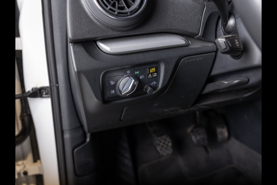 Audi A3 Sportback 1.0 TFSI / 116pk / Airco / Cruise control /