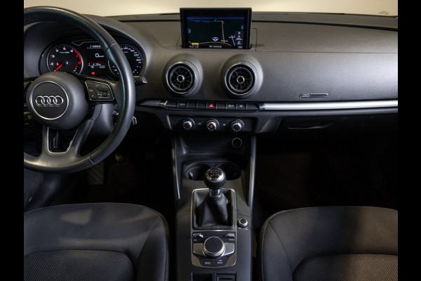 Audi A3 Sportback 1.0 TFSI / 116pk / Airco / Cruise control /