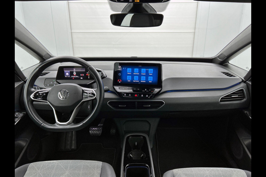 Volkswagen ID.3 Pro 58 kWh Airco ECC Navi Carplay PDC VA + Camera 18" LM Velgen Adaptive Cruise Control Full LED