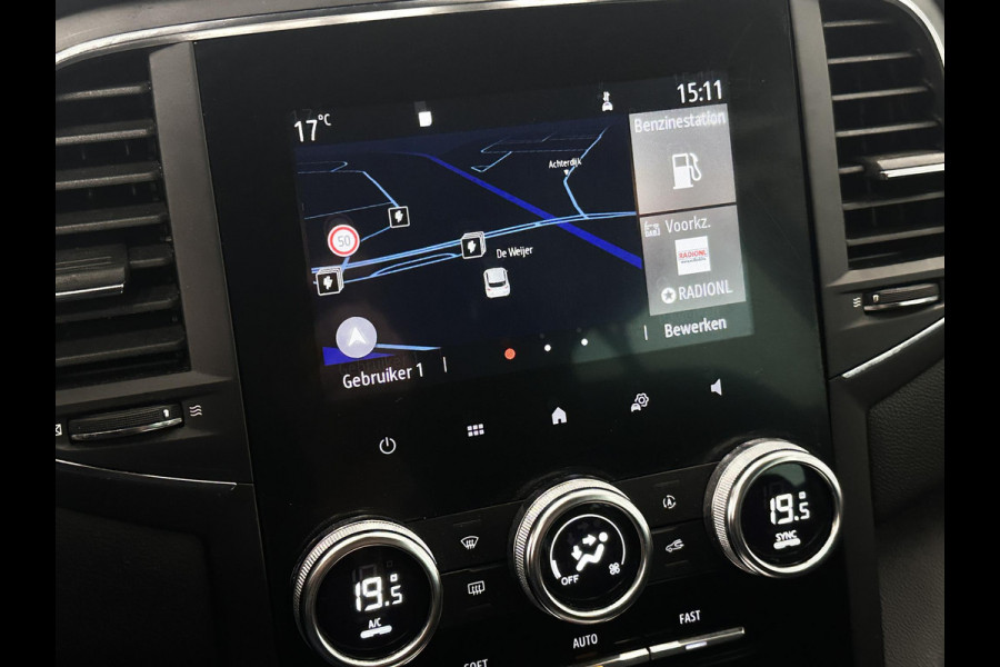 Renault Mégane Estate 1.6 E-Tech Plug-In Hybrid 160 Intens ECC Cruise Control Navi Virtual Cockpit Stoelverwarming Trekhaak Lane Assist