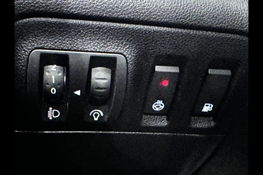 Renault Mégane Estate 1.6 E-Tech Plug-In Hybrid 160 Intens ECC Cruise Control Navi Virtual Cockpit Stoelverwarming Trekhaak Lane Assist