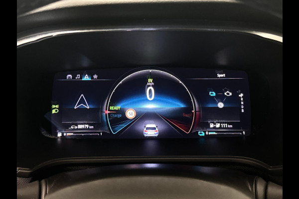 Renault Mégane Estate 1.6 E-Tech Plug-In Hybrid 160 Intens ECC Cruise Control Navi Virtual Cockpit Stoelverwarming Trekhaak Lane Assist
