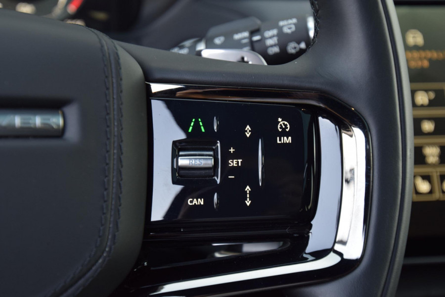 Land Rover Range Rover Velar P400e R-Dynamic SE