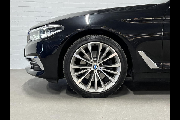 BMW 5 Serie Touring 520i High Executive Open dak | Adapt. cruise | 360 camera | Head-up | Stoelverwarming | Carplay