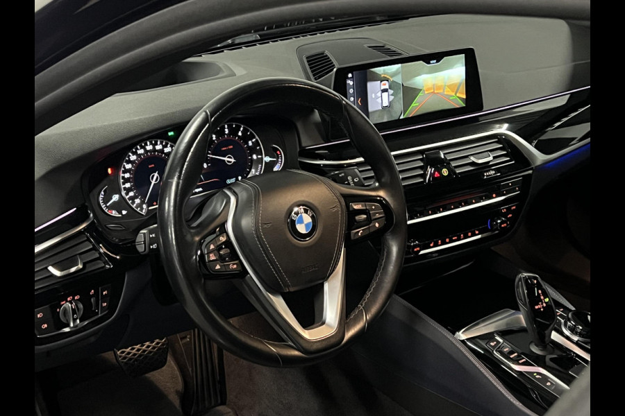 BMW 5 Serie Touring 520i High Executive Open dak | Adapt. cruise | 360 camera | Head-up | Stoelverwarming | Carplay