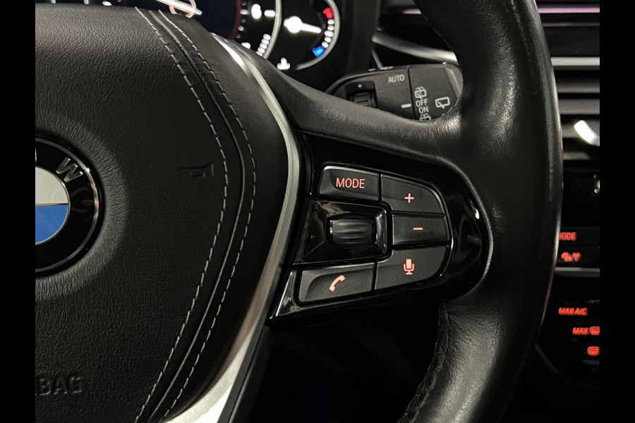 BMW 5 Serie Touring 520i High Executive Open dak | Adapt. cruise | 360 camera | Head-up | Stoelverwarming | Carplay