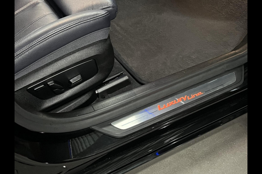 BMW 5 Serie Touring 520i High Executive Open dak | Adapt. cruise | 360 camera | Head-up | Stoelverwarming | Carplay