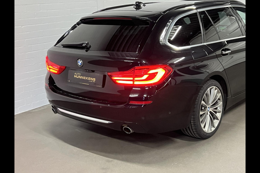 BMW 5 Serie Touring 520i High Executive Open dak | Adapt. cruise | 360 camera | Head-up | Stoelverwarming | Carplay