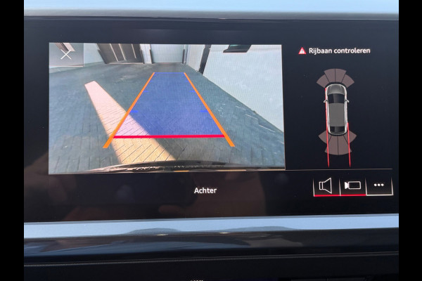 Audi Q4 Sportback e-tron 40 S edition 77 kWh, 2 x S-LINE, vol zwart lederen sport leder, SOH 95 %, 1e eigenaar, NL auto met nap