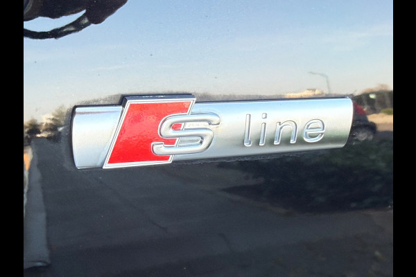 Audi Q4 Sportback e-tron 40 S edition 77 kWh, 2 x S-LINE, vol zwart lederen sport leder, SOH 95 %, 1e eigenaar, NL auto met nap