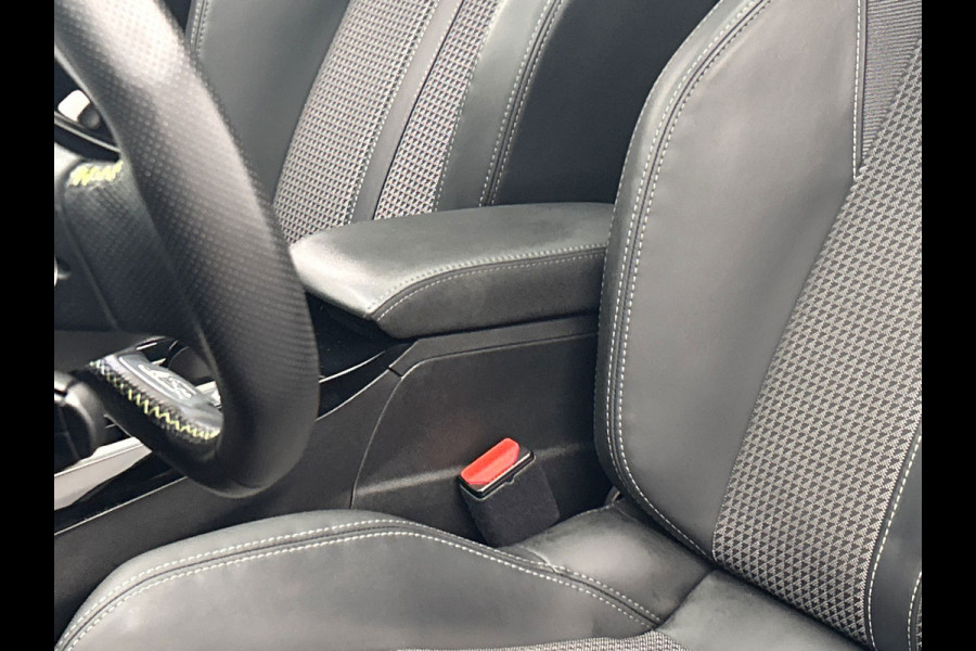 Peugeot e-208 EV GT 350 50 kWh | Origineel Nederlands | Panoramadak Navigatie Cruise Climate control Stoelverwarming Camera