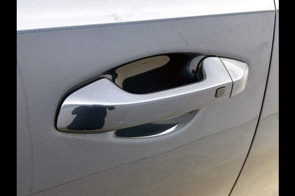 Kia Ceed Sportswagon 1.5 T-GDi 160PK Automaat DynamicPlusLine / Trekhaak / Airco-ecc./ Pdc+Camera / Stoel-Stuurverwarming / 1/2Leder / Apk 08-2027