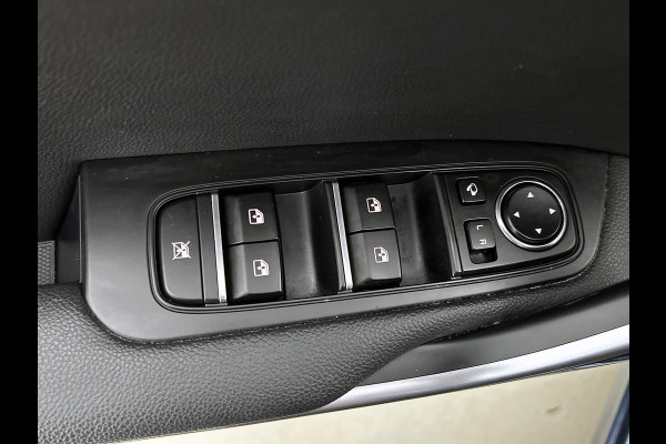 Kia Ceed Sportswagon 1.5 T-GDi 160PK Automaat DynamicPlusLine / Trekhaak / Airco-ecc./ Pdc+Camera / Stoel-Stuurverwarming / 1/2Leder / Apk 08-2027