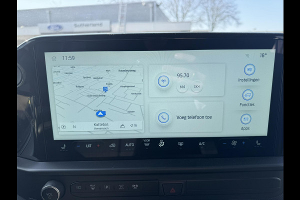 Ford Transit Custom 320 2.5 PHEV L2H1 Limited DC |SCI| Dubbele cabine | Dubbele schuifdeur | 360 graden camera | Adaptieve cruise control | 8-weg verstelbare en verwarmbare passagiersstoel | Inklapbare trekhaak | 17 inch velgen | AGM accu | Reservewiel | 12V aanlsuitpunt
