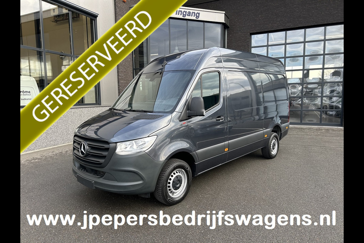 Mercedes-Benz Sprinter 317 CDI L2 H2 MBUX / Camera / Carplay navigatie / Airco