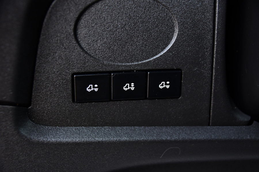 Iveco Daily 35S16V 2.3 352 H3 L PB Edition Camera, Cruise, 3500kg Trekhaak, Automaat, 155pk, Clima, Uniek!