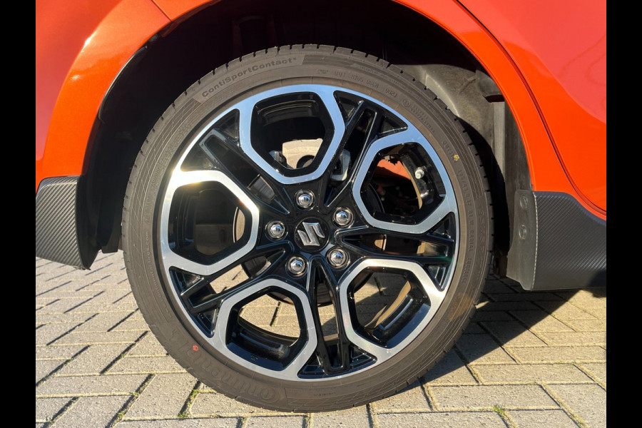 Suzuki Swift 1.4 Sport Smart Hybrid | Camera | KeyLess | CarPlay | 8000KM |