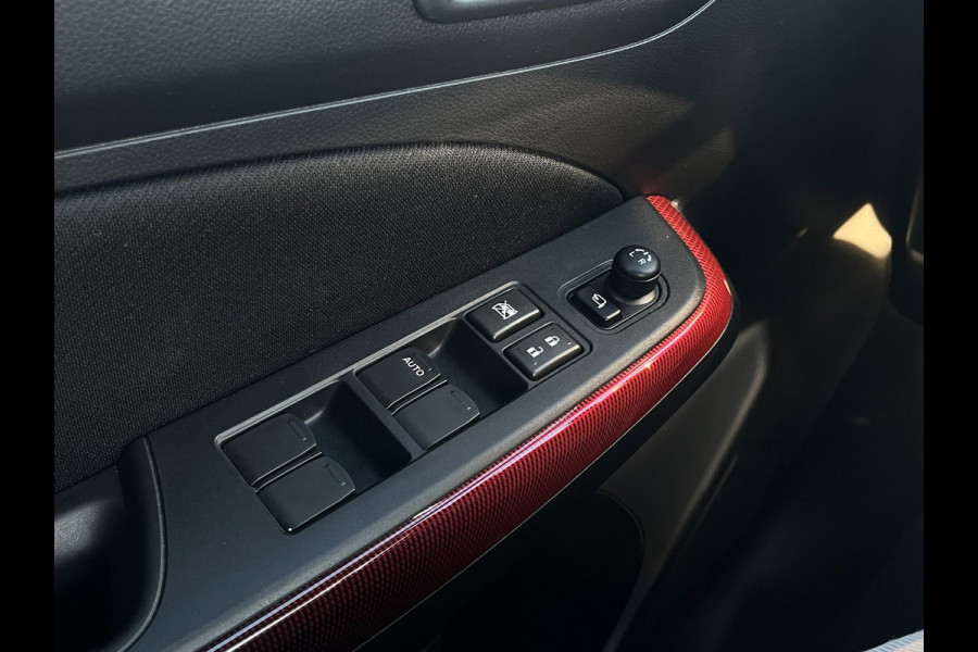 Suzuki Swift 1.4 Sport Smart Hybrid | Camera | KeyLess | CarPlay | 8000KM |