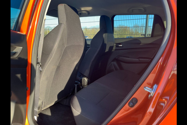 Suzuki Swift 1.4 Sport Smart Hybrid | Camera | KeyLess | CarPlay | 8000KM |