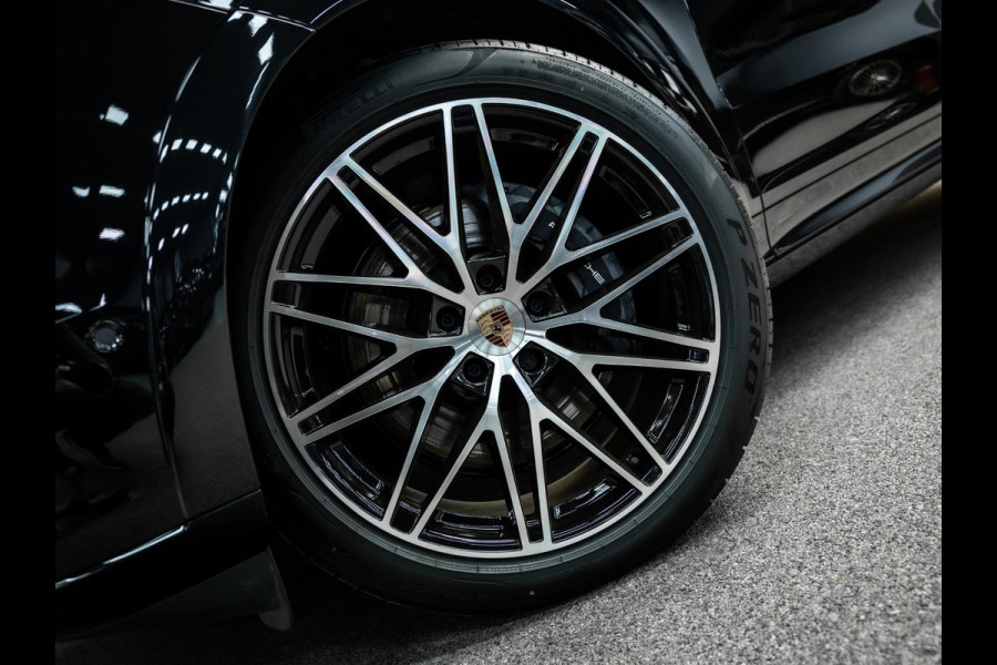 Porsche Cayenne Coupé 3.0 E-Hybrid Black Edition | Sportuitlaat | Stoelverwarming en verkoeling | Sport Chrono |